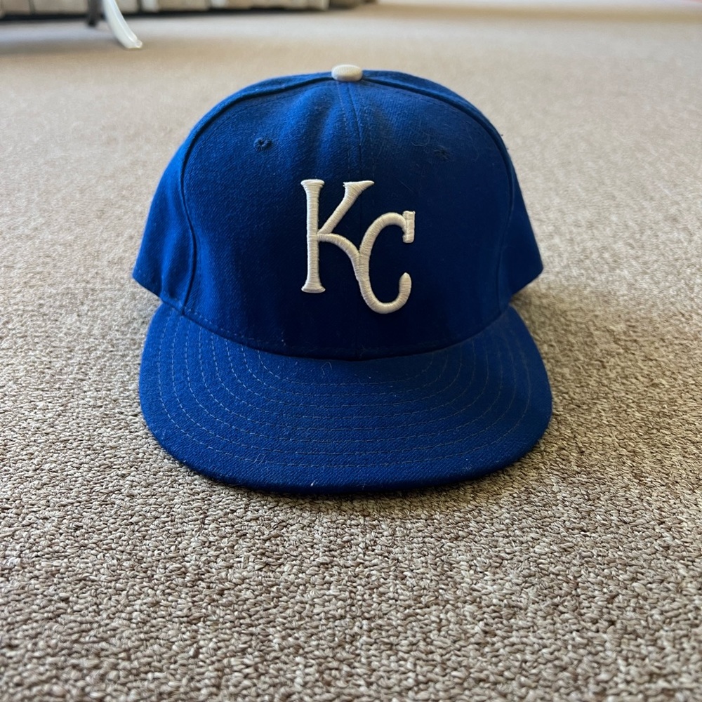 KANSAS CITY ROYALS BLUE HAT MLB AUTHENTIC 7 1/4”